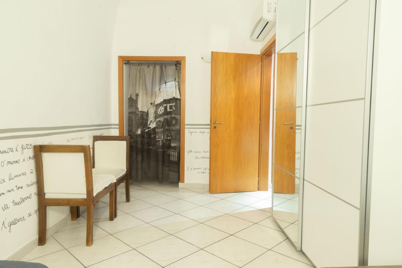 Neapolitan Style Apartrment Exterior foto